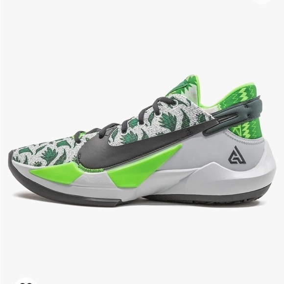 Nike kids or men’s Zoom Freak 2 Naija size 7 - Picture 1 of 9